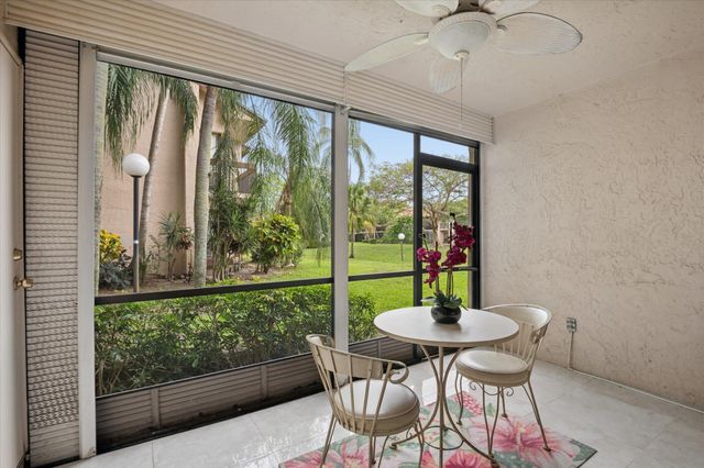 2307 SW 15th Street SW 1, Deerfield Beach, FL 33442