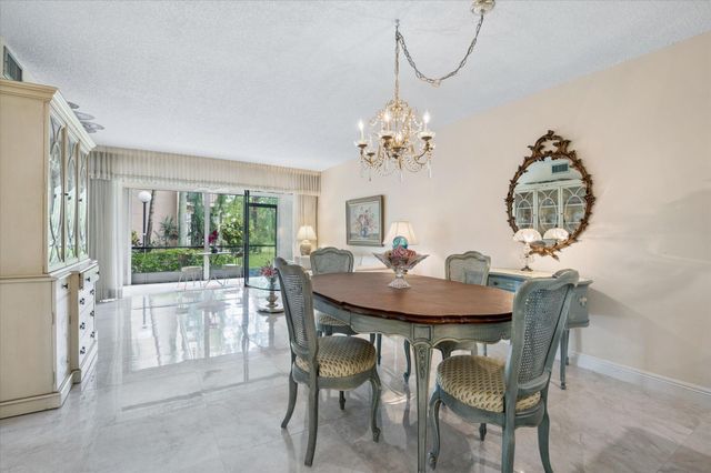 2307 SW 15th Street SW 1, Deerfield Beach, FL 33442