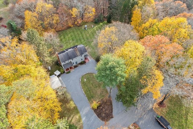 22 Reservoir St, Seekonk, MA 02771