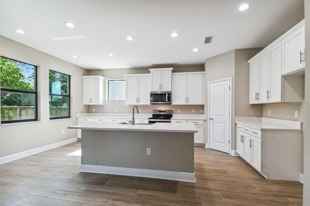 4333 2ND AVENUE N, St Petersburg, FL 33713