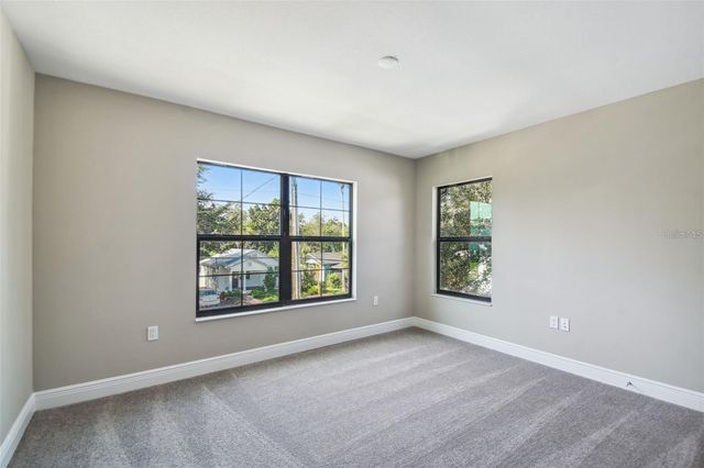 4333 2ND AVENUE N, St Petersburg, FL 33713