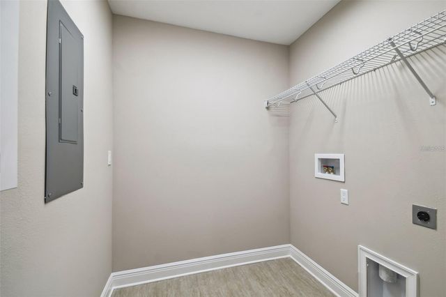 4333 2ND AVENUE N, St Petersburg, FL 33713