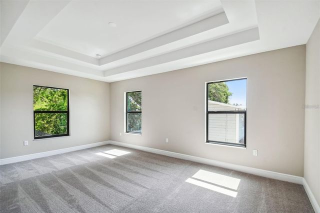 4333 2ND AVENUE N, St Petersburg, FL 33713