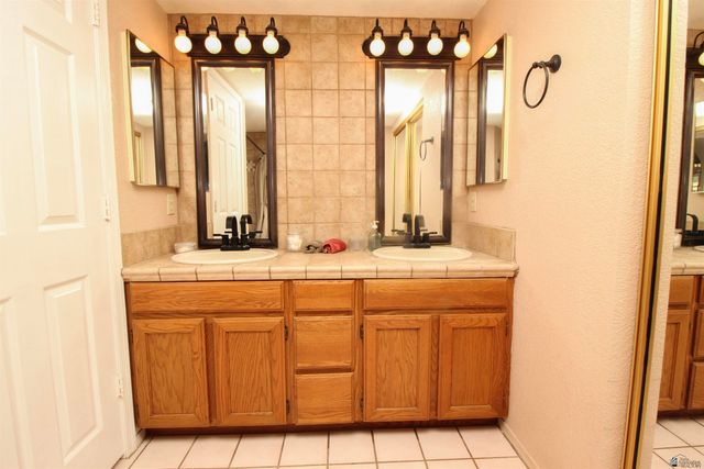 1146 W 37 LN, Yuma, AZ 85365