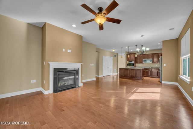 37 Kingston Drive, Jackson, NJ 08527