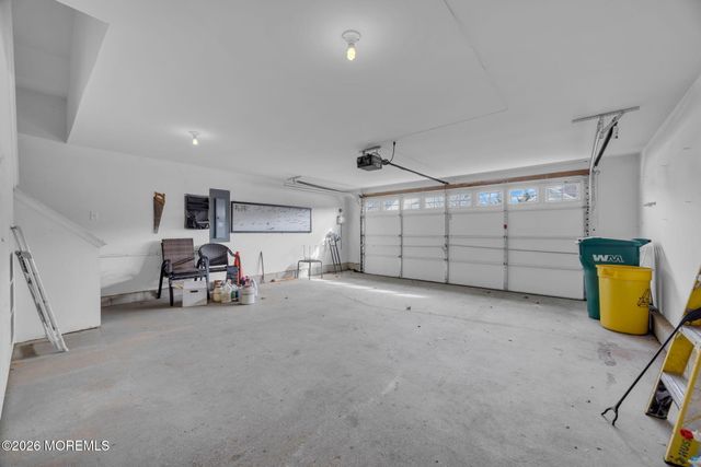 37 Kingston Drive, Jackson, NJ 08527