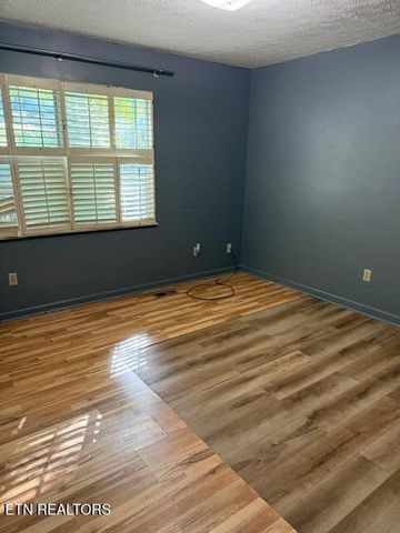 119 Hanover Place, Oak Ridge, TN 37830