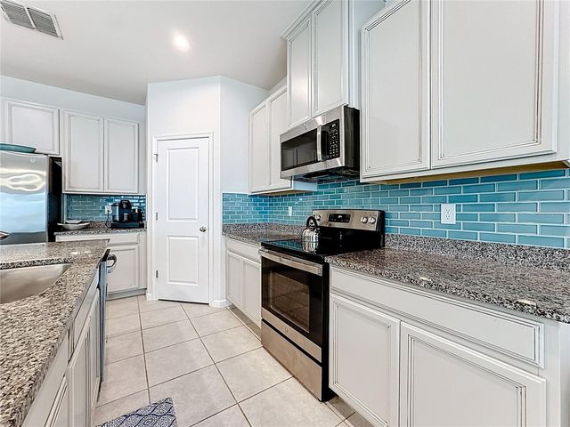 692 BLOOM TERRACE, Davenport, FL 33837