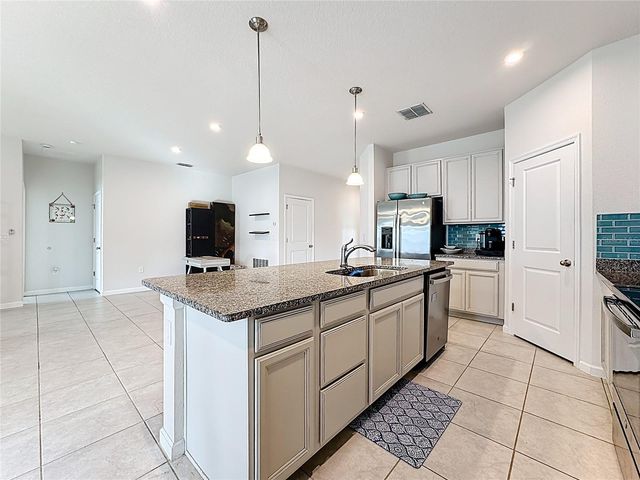 692 BLOOM TERRACE, Davenport, FL 33837