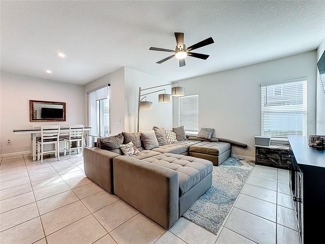 692 BLOOM TERRACE, Davenport, FL 33837