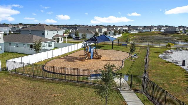 692 BLOOM TERRACE, Davenport, FL 33837