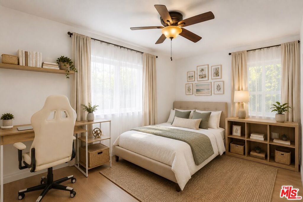 Image 30 of property listing at 4300 Pampas Road, Woodland Hills, CA 91364