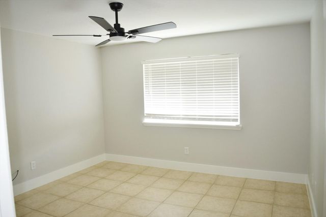 2324 Peppermill Road, Houston, TX 77080