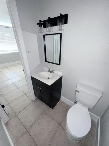 2324 Peppermill Road, Houston, TX 77080