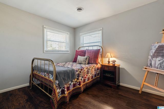 669 RIDGE TOP CIRCLE, Birmingham, AL 35206