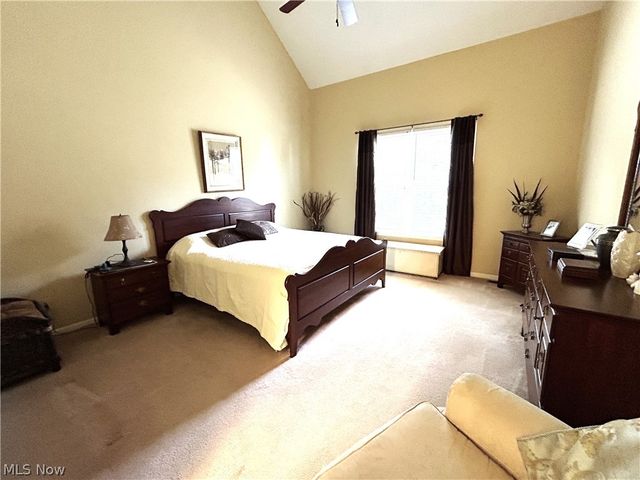 15220 Chestnut Oak Lane, Strongsville, OH 44149