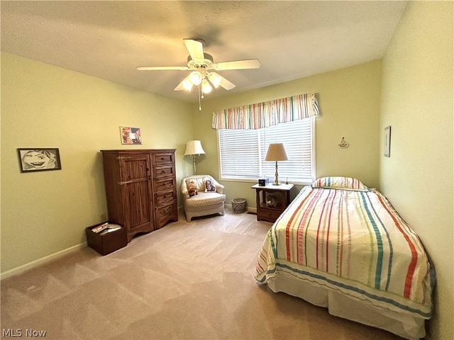 15220 Chestnut Oak Lane, Strongsville, OH 44149