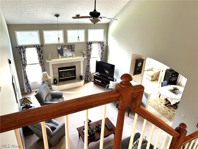 15220 Chestnut Oak Lane, Strongsville, OH 44149