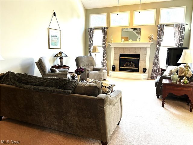 15220 Chestnut Oak Lane, Strongsville, OH 44149