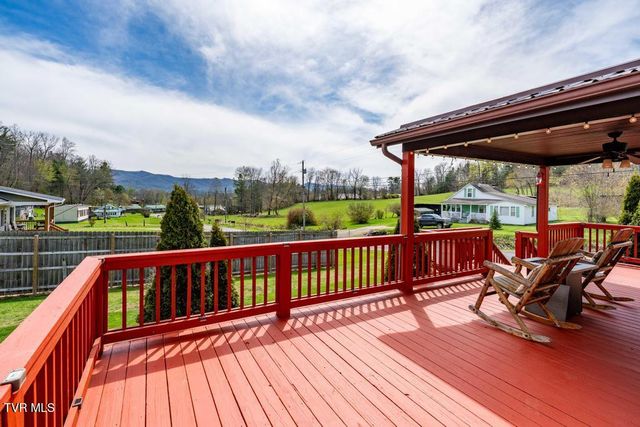 1292 Swift Hollow Road, Mountain City, TN 37683