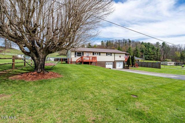 1292 Swift Hollow Road, Mountain City, TN 37683