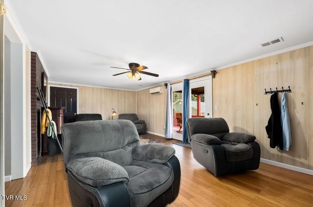 1292 Swift Hollow Road, Mountain City, TN 37683