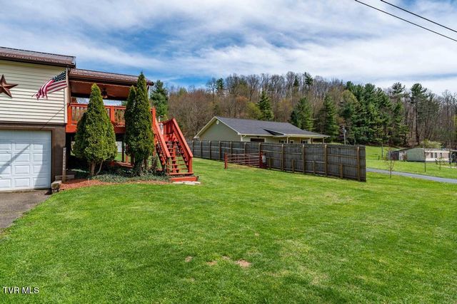1292 Swift Hollow Road, Mountain City, TN 37683