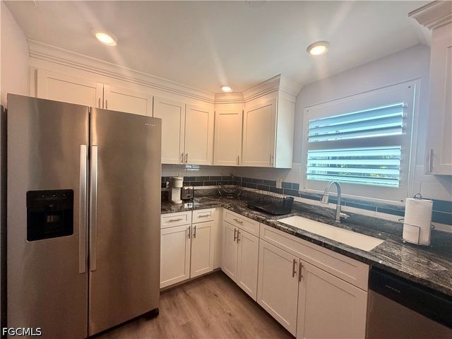 4912 Vincennes ST 103, Cape Coral, FL 33904