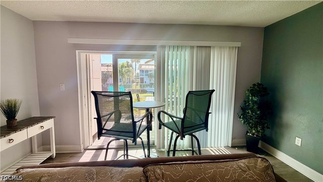 4912 Vincennes ST 103, Cape Coral, FL 33904
