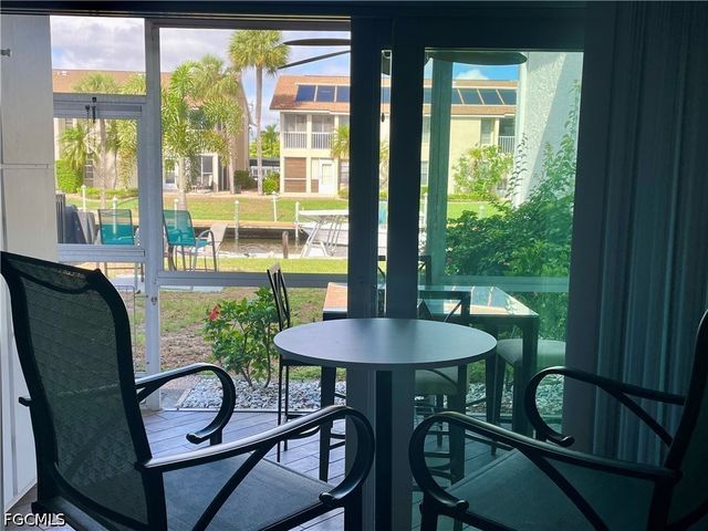 4912 Vincennes ST 103, Cape Coral, FL 33904
