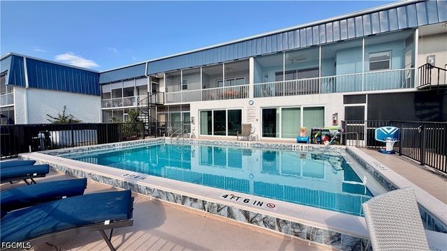 4912 Vincennes ST 103, Cape Coral, FL 33904