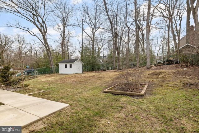 1752 LARK LN, Cherry Hill, NJ 08003