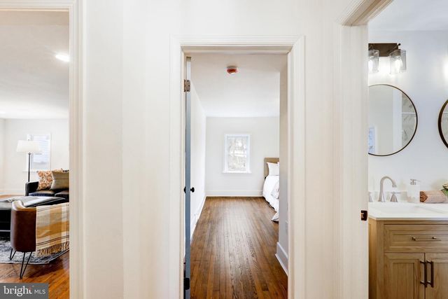 125 IRISH LN, Coatesville, PA 19320