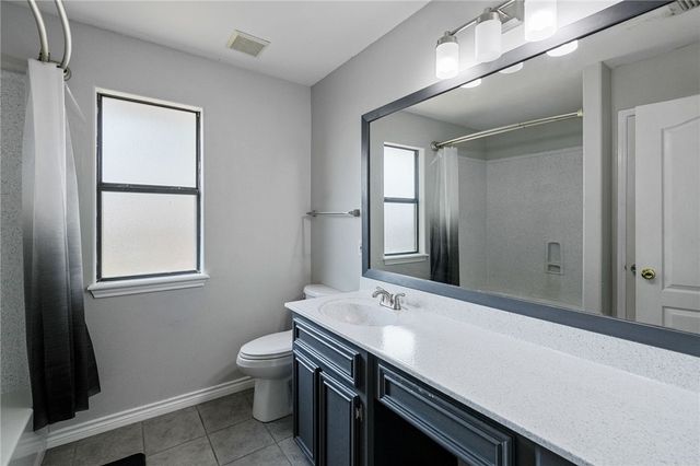 7941 Rock Crest Dr, Corpus Christi, TX 78414