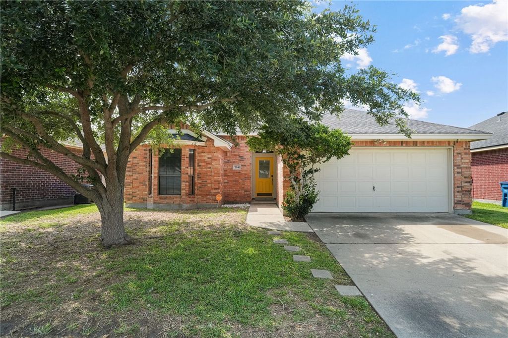 7941 Rock Crest Dr, Corpus Christi, TX 78414