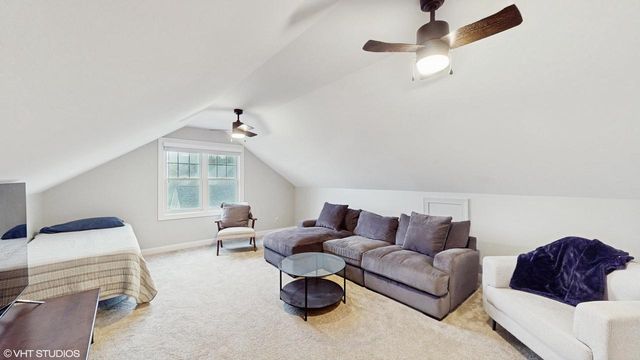 425 Maple LANE, Williams Bay, WI 53191