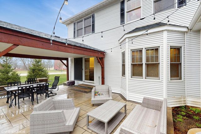 425 Maple LANE, Williams Bay, WI 53191