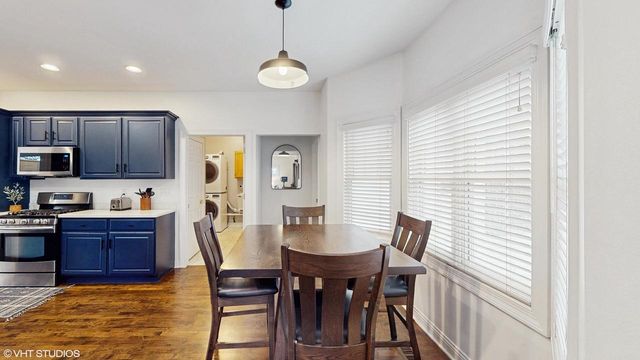 425 Maple LANE, Williams Bay, WI 53191