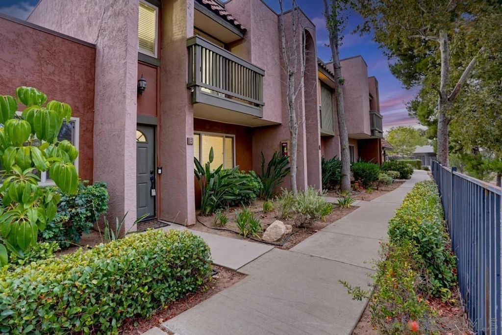 1451 N Broadway B, San Diego, CA 92026 — photo 2