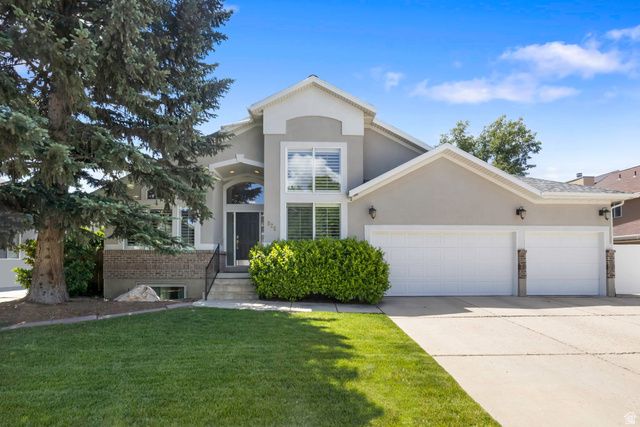926 E TAHNIA PARK CIR, Salt Lake City, UT 84121