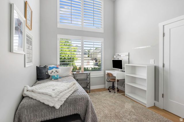 926 E TAHNIA PARK CIR, Salt Lake City, UT 84121