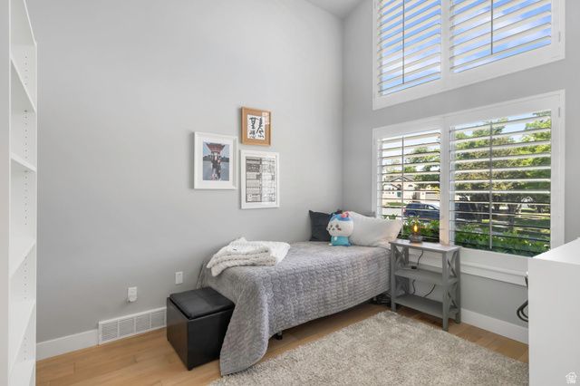 926 E TAHNIA PARK CIR, Salt Lake City, UT 84121