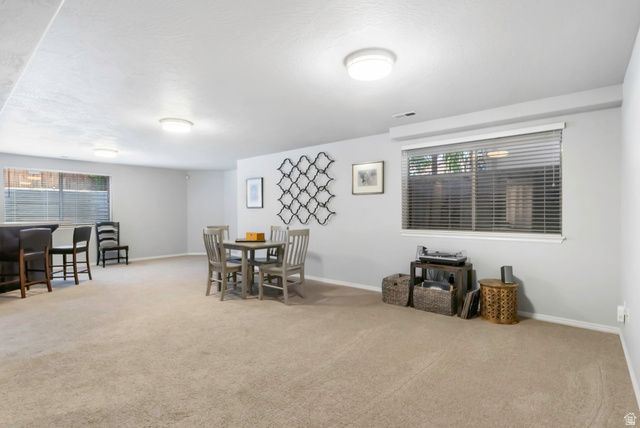 926 E TAHNIA PARK CIR, Salt Lake City, UT 84121