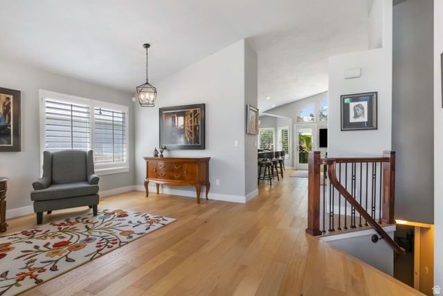 926 E TAHNIA PARK CIR, Salt Lake City, UT 84121