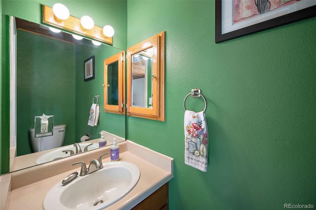 1802 Mayan Court, Colorado Springs, CO 80904