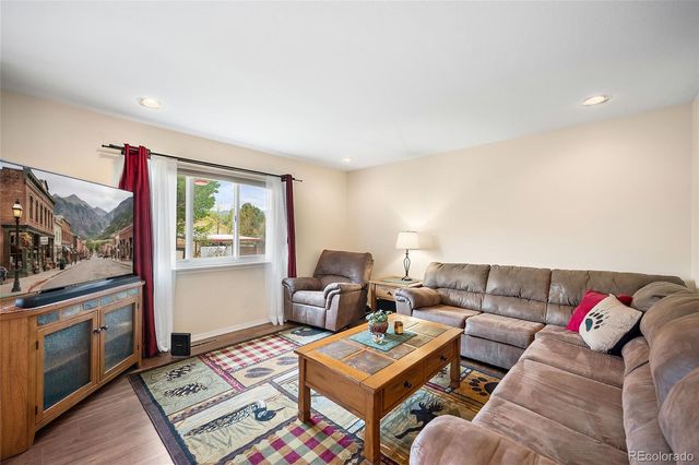 1802 Mayan Court, Colorado Springs, CO 80904