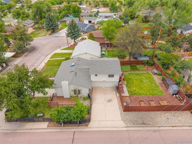 1802 Mayan Court, Colorado Springs, CO 80904