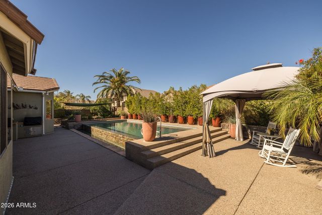 9722 E LOBO Avenue, Mesa, AZ 85209