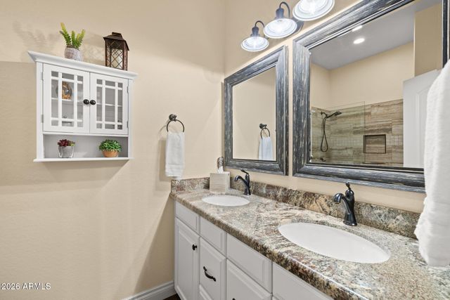 9722 E LOBO Avenue, Mesa, AZ 85209