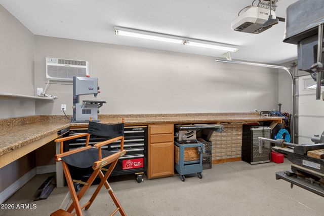 9722 E LOBO Avenue, Mesa, AZ 85209